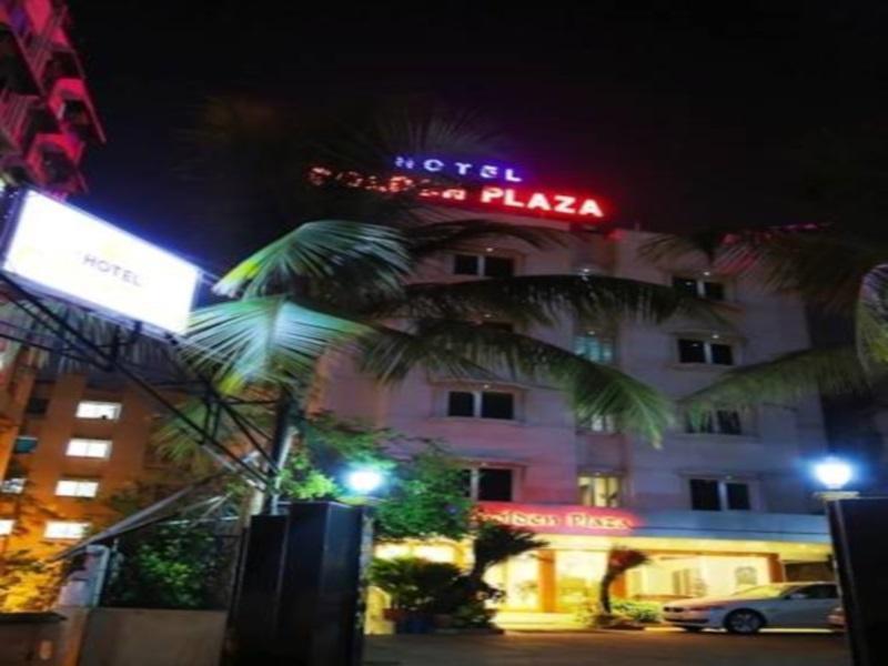 Golden Plaza Hotel Ahmedabad Exterior photo